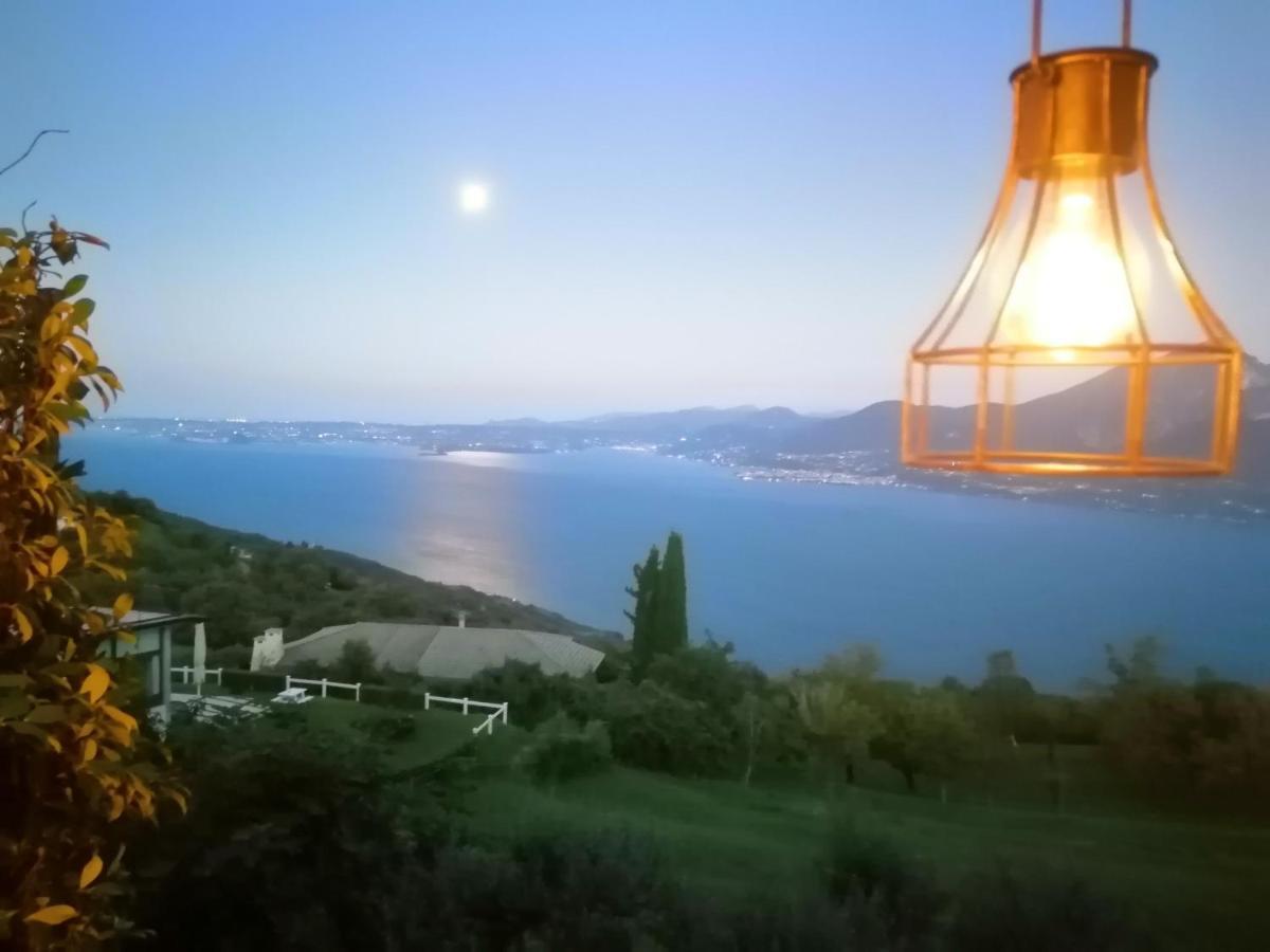 سان زينو دي مونتانا B&B Da Paolo Con Vista Lago Di Garda المظهر الخارجي الصورة