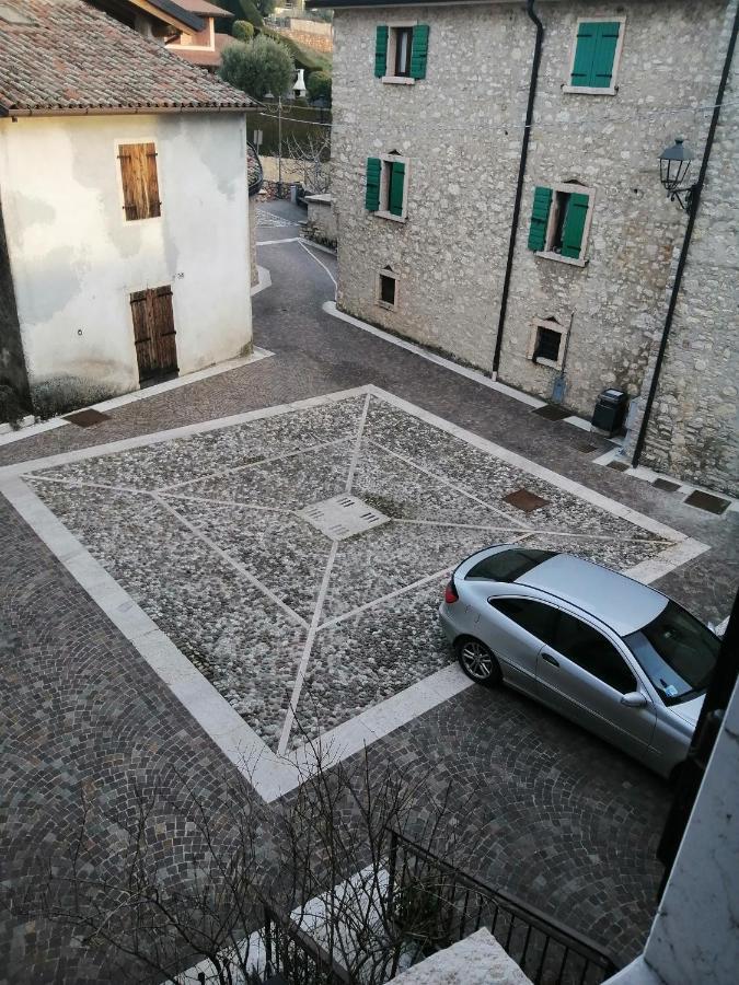 سان زينو دي مونتانا B&B Da Paolo Con Vista Lago Di Garda المظهر الخارجي الصورة