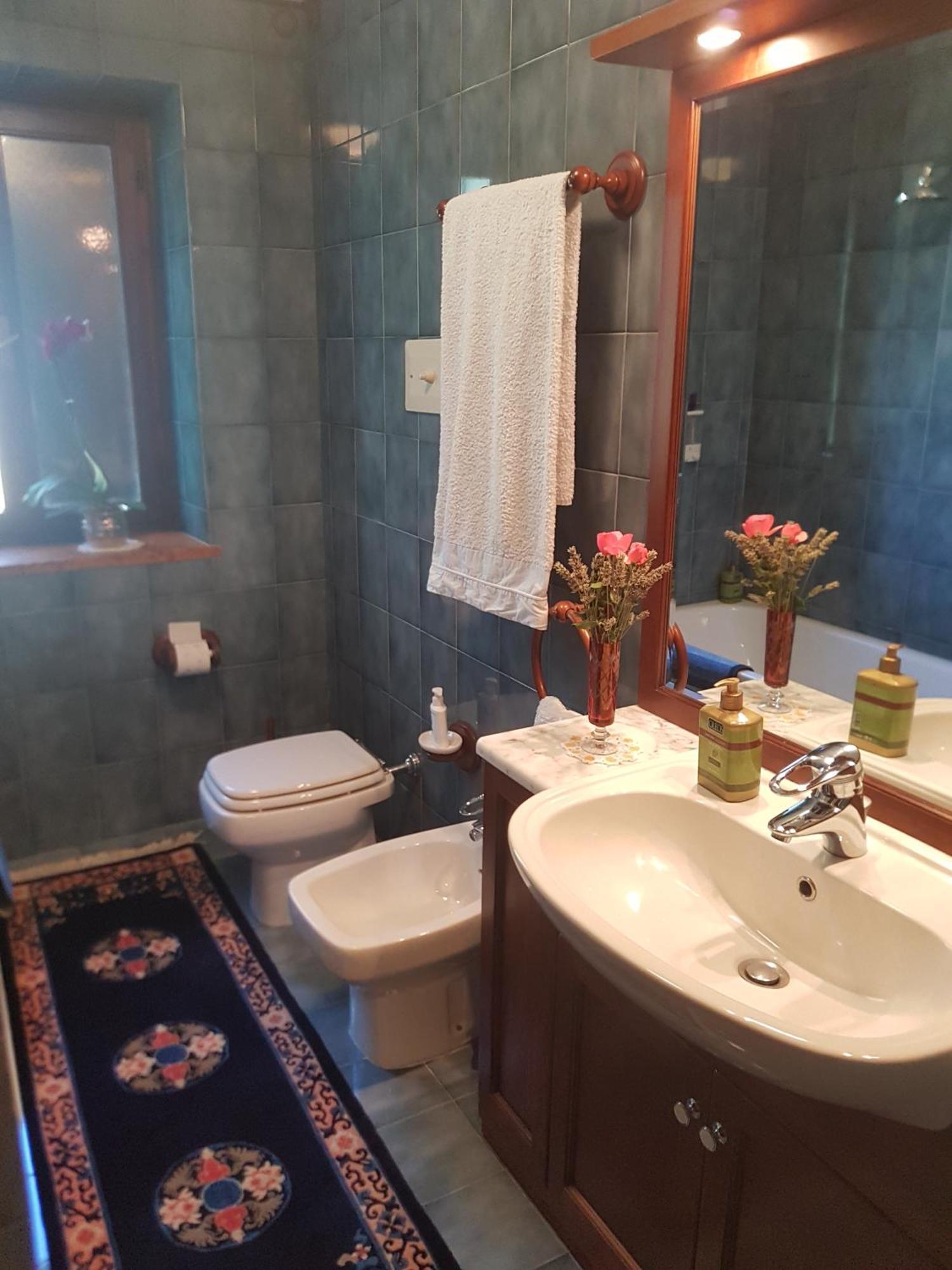 سان زينو دي مونتانا B&B Da Paolo Con Vista Lago Di Garda المظهر الخارجي الصورة