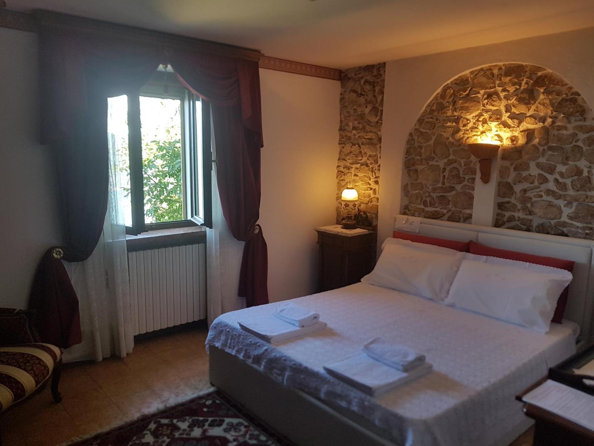 سان زينو دي مونتانا B&B Da Paolo Con Vista Lago Di Garda المظهر الخارجي الصورة